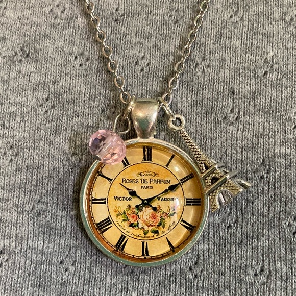 Roses de parfum Paris pendant with charms - Picture 3 of 6